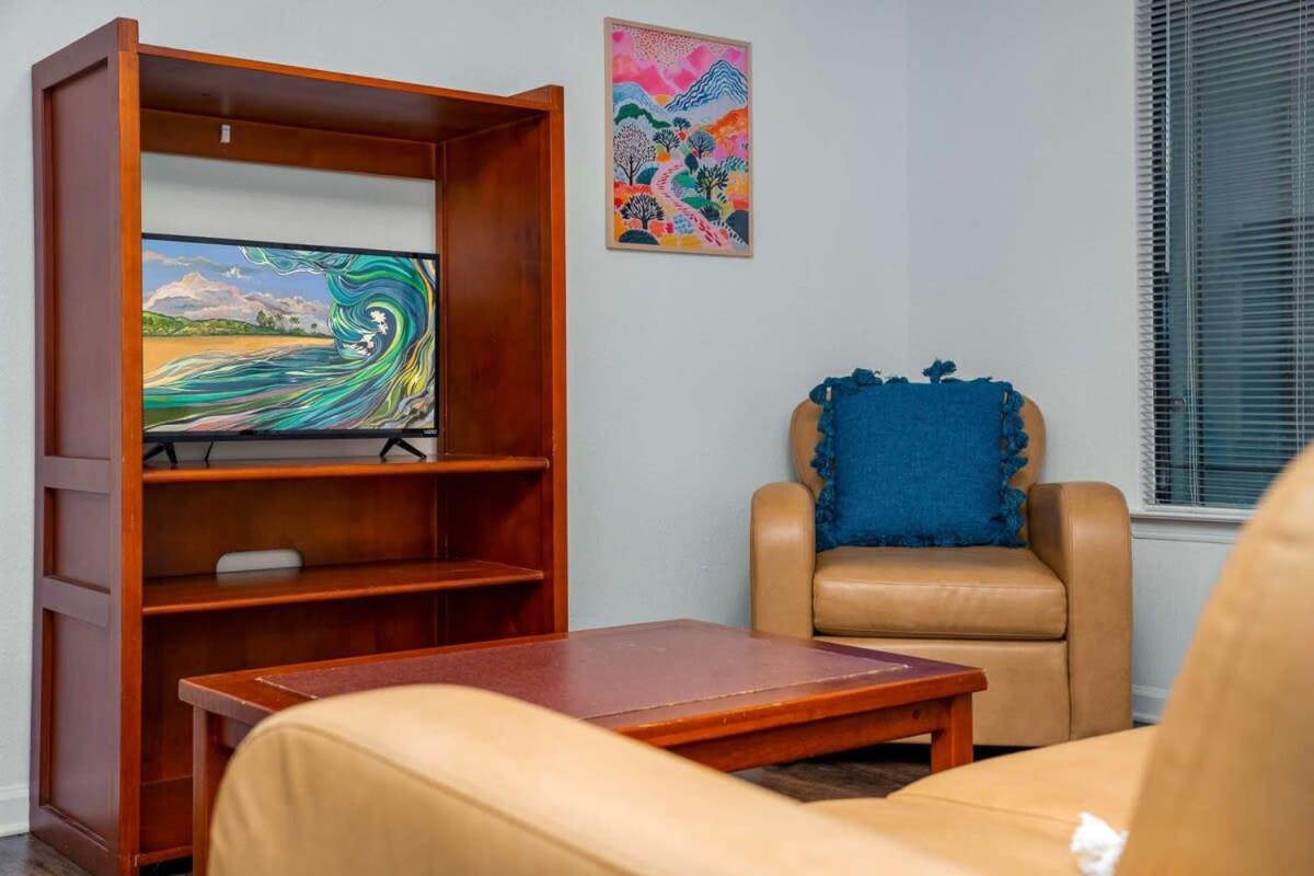Budget Friendly Sleeps 8 Discounts Available Тампа Екстер'єр фото
